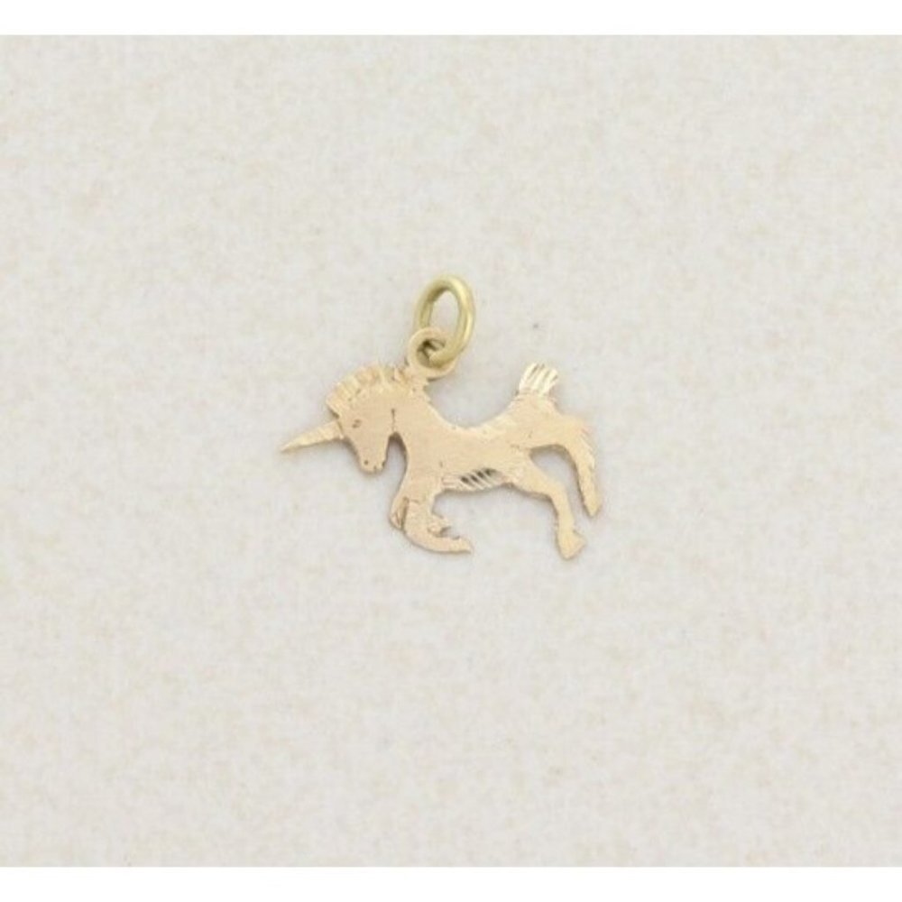 14k Yellow Gold Unicorn Pendant